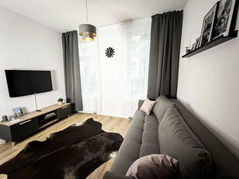 Wohlfuehl-Oase Mitten In Der Stadt - Garten, Grill, Netflix Und Drucker ไลป์ซิก ภายนอก รูปภาพ