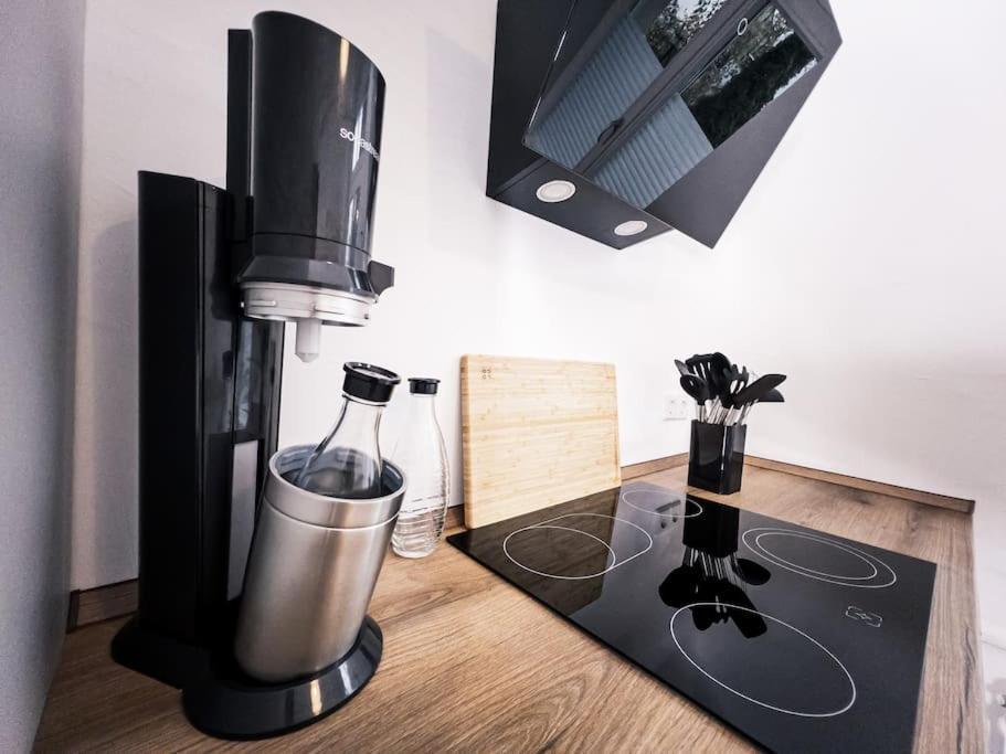 Wohlfuehl-Oase Mitten In Der Stadt - Garten, Grill, Netflix Und Drucker ไลป์ซิก ภายนอก รูปภาพ